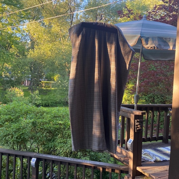 Loft • Plaid Pants - Picture 1 of 5